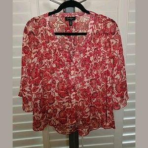 Jessica Simpson Floral V Neck Button Down Top